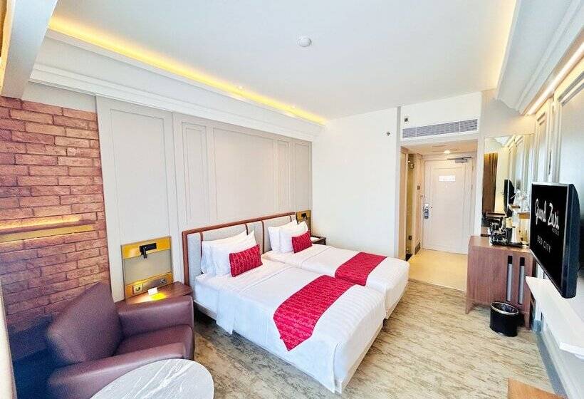 Номер Superior, Grand Zuri Bsd City