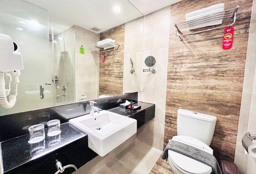 수피리어 룸, Grand Zuri Bsd City