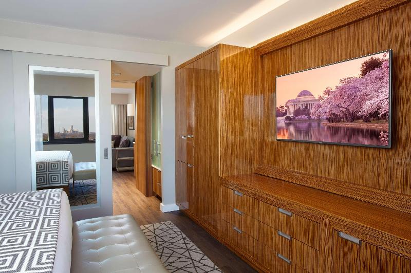 带大床的套房, Hilton Club The District Washington D.c