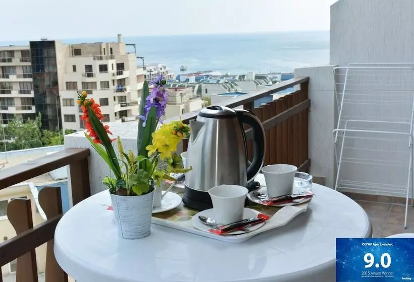 オーシャンビューの１ベッドルームデラックスアパート, Olymp Apartcomplex