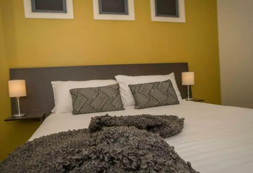 １ベッドルームアパートメント, Portman House
