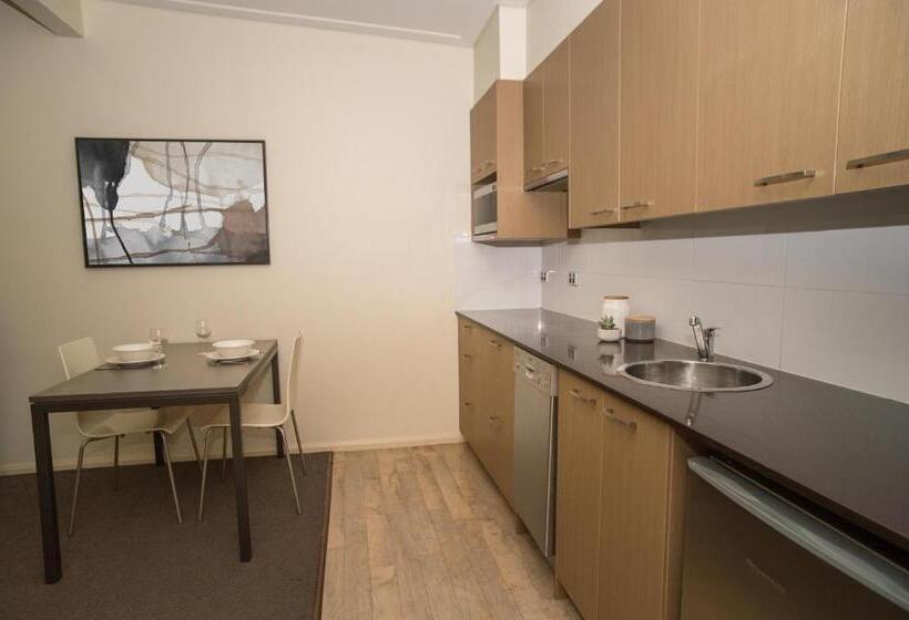 Апартаменты 1 Спальня, Portman House