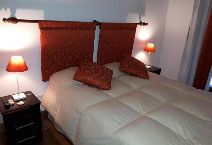 اتاق استاندارد چهار تخته, Posada Del Angel