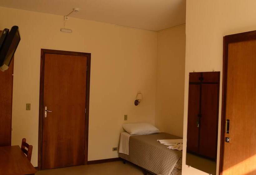 חדר סטנדרט לארבעה, Pousada Betânia