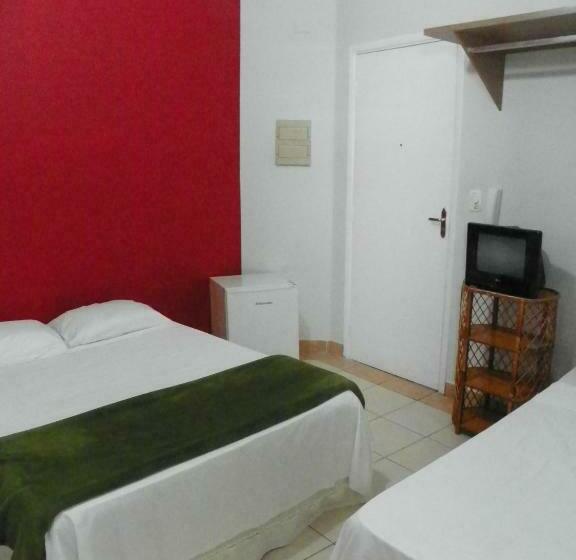 スタンダードルーム, Santos