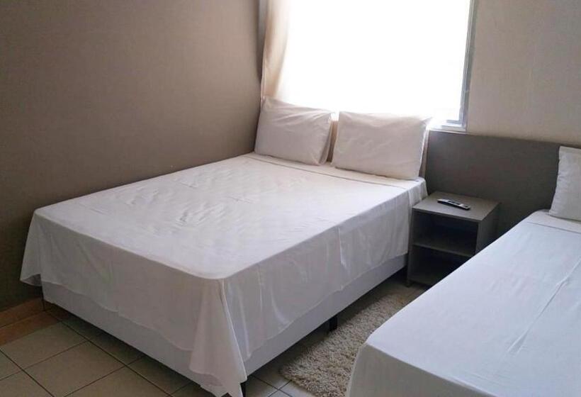 スイート（家族用）, Santos