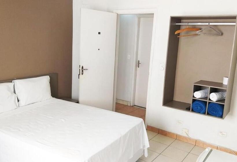 スイート（家族用）, Santos