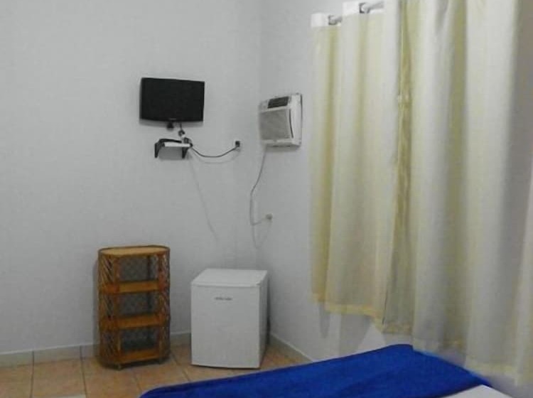 スタンダードルーム, Santos