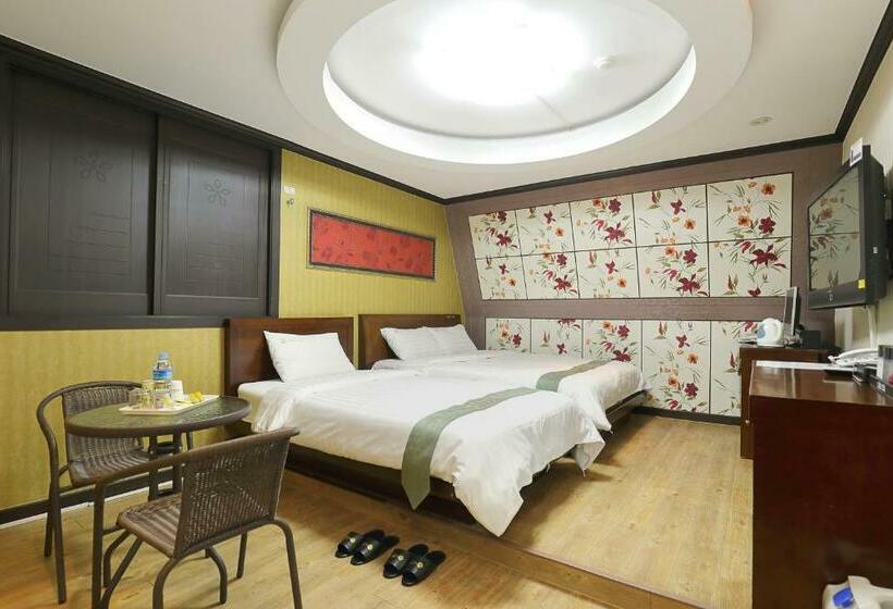 Номер Deluxe, Suncheon Nobless