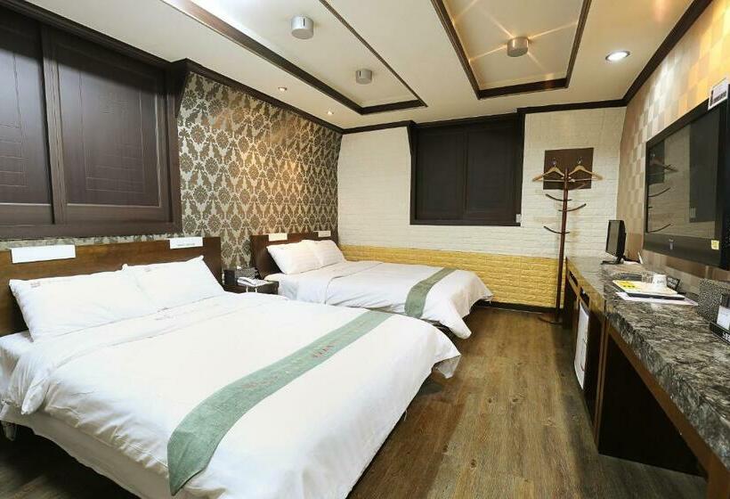 Четырехместный Номер Стандарт, Suncheon Nobless