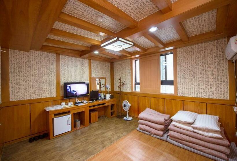 Номер Стандарт, Suncheon Nobless