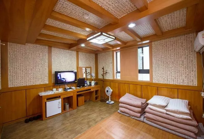 Standard-huone, Suncheon Nobless
