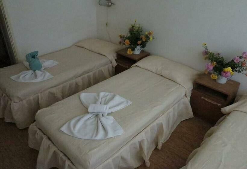 Номер Стандарт Трехместный, Tango