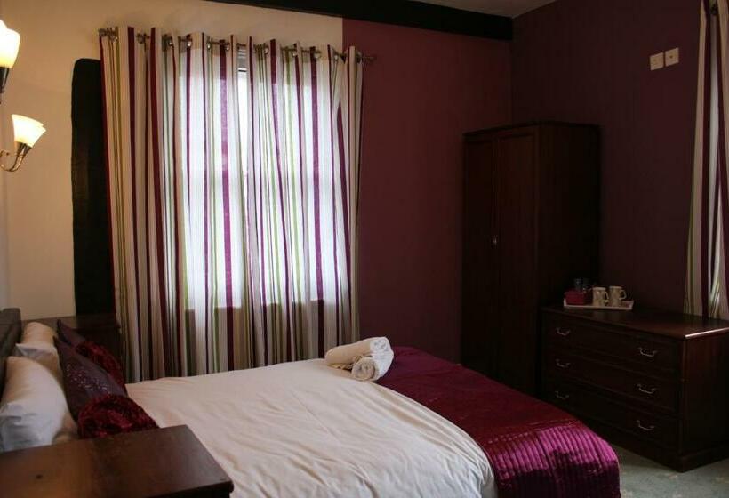 اتاق استاندارد, The George Hotel Stansted Airport