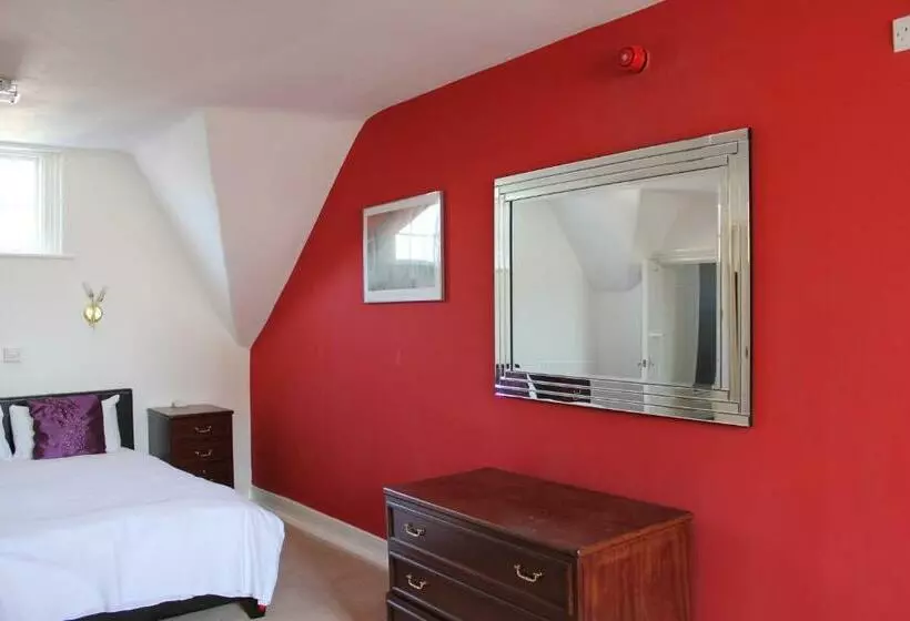 スタンダードルーム, The George Hotel Stansted Airport