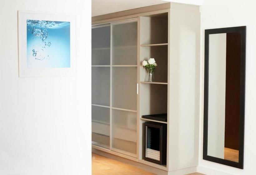 스탠다드 트리플 룸, Tulip Inn Itaguai