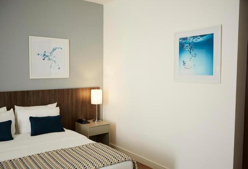 스탠다드 트리플 룸, Tulip Inn Itaguai