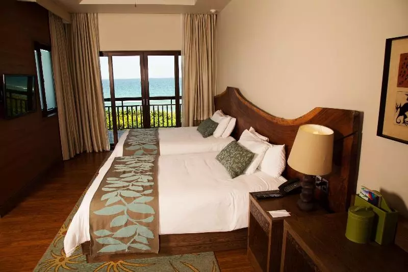 Superior Kolmen Hengen Huone, Tulip Inn Itaguai