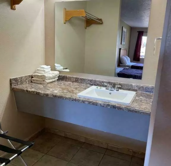 スタンダードルーム, Centralia Inn