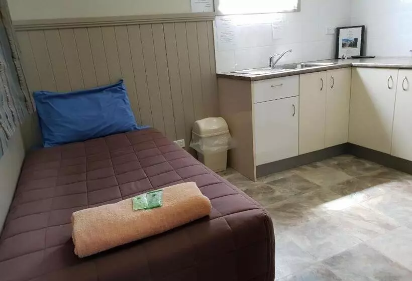 スーペリアキャビン, Narrabri Motel And Caravan Park