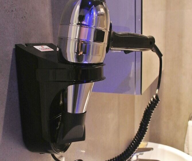 Familiesuite met 2 Slaapkamers, B&b Pellicano Guest House