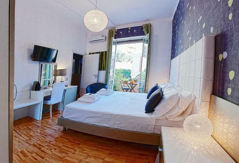 Standaardkamer met Balkon, B&b Pellicano Guest House