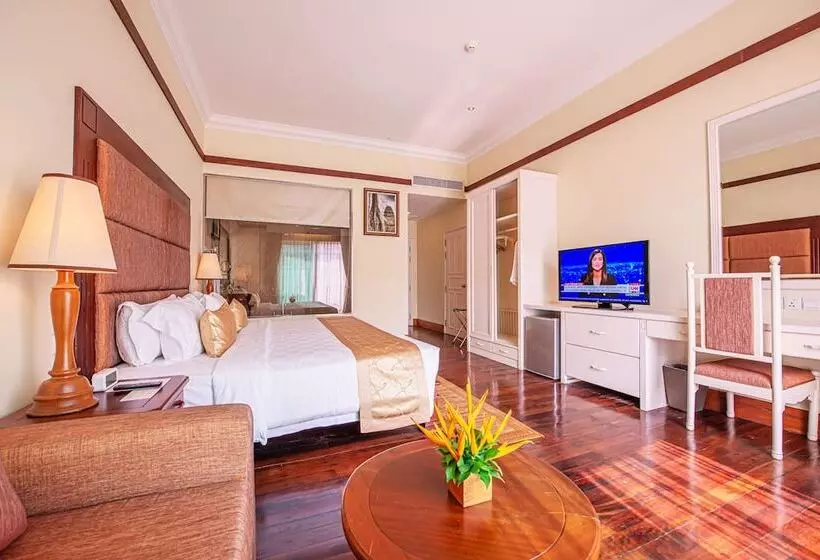 プールの見えるデラックスルーム, Sokha Siem Reap Resort & Convention Center