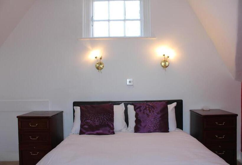 חדר סטנדרט יחיד, The George Hotel Stansted Airport