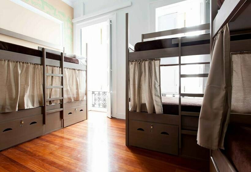 تختخواب در اتاق مشترک, Bettmar Ecohostel Canarias