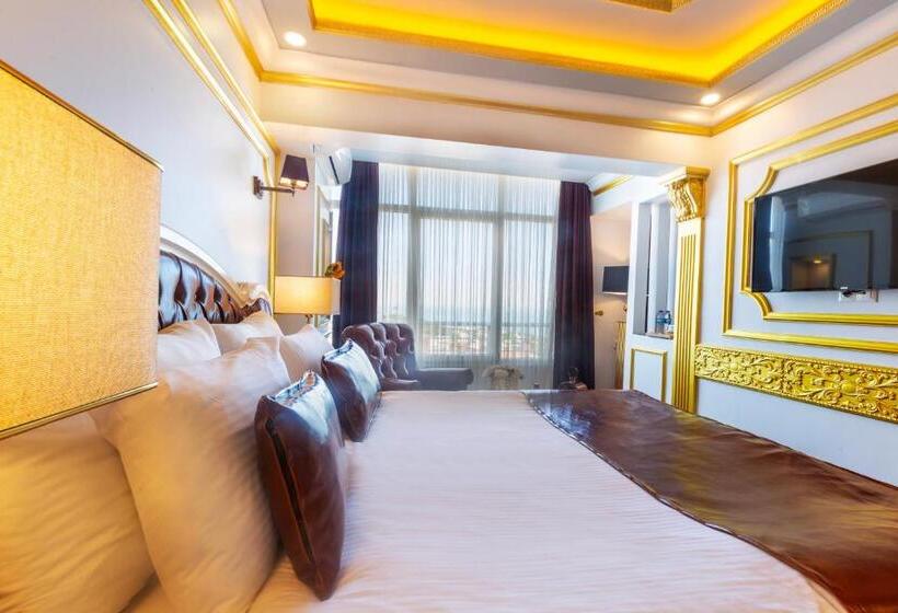 سوییت جونیور با چشمانداز دریا, Andalouse Otel