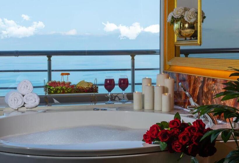 Suite Vista Mar com Hidromassagem, Andalouse Otel