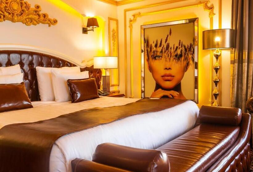 سوئیت با چشمانداز دریا و هیدروماساژ, Andalouse Otel