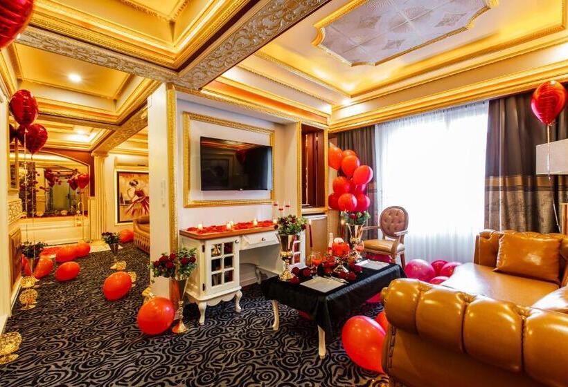 سوئیت با وان آب گرم, Andalouse Otel