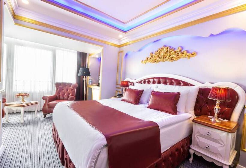 سوییت جونیور با چشمانداز دریا, Andalouse Otel