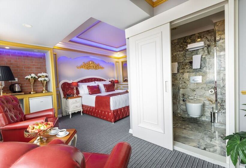 سوییت جونیور با چشمانداز دریا, Andalouse Otel