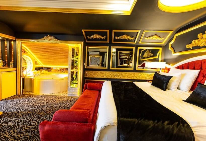 Quarto Ático, Andalouse Otel
