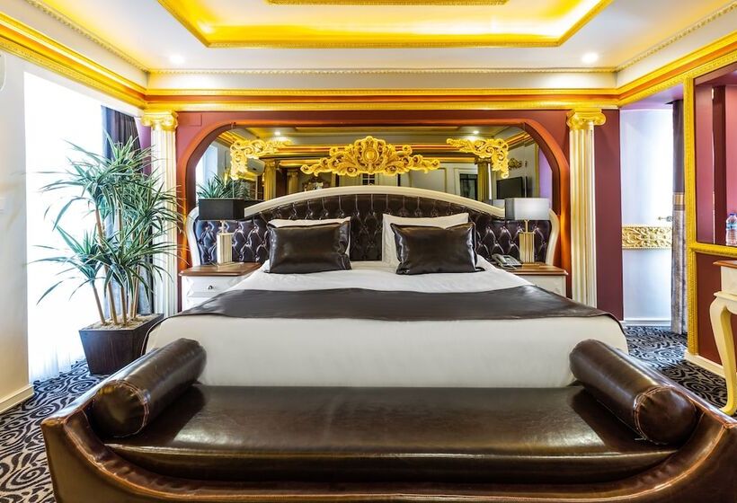 سوئیت با تخت بزرگ, Andalouse Otel