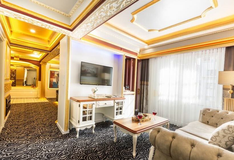 سوئیت با تخت بزرگ, Andalouse Otel