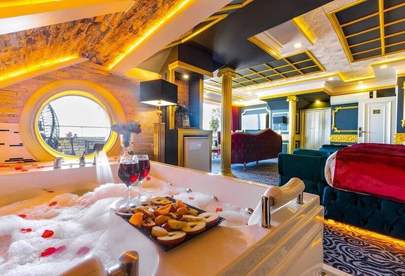 اتاق پنت هاوس, Andalouse Otel