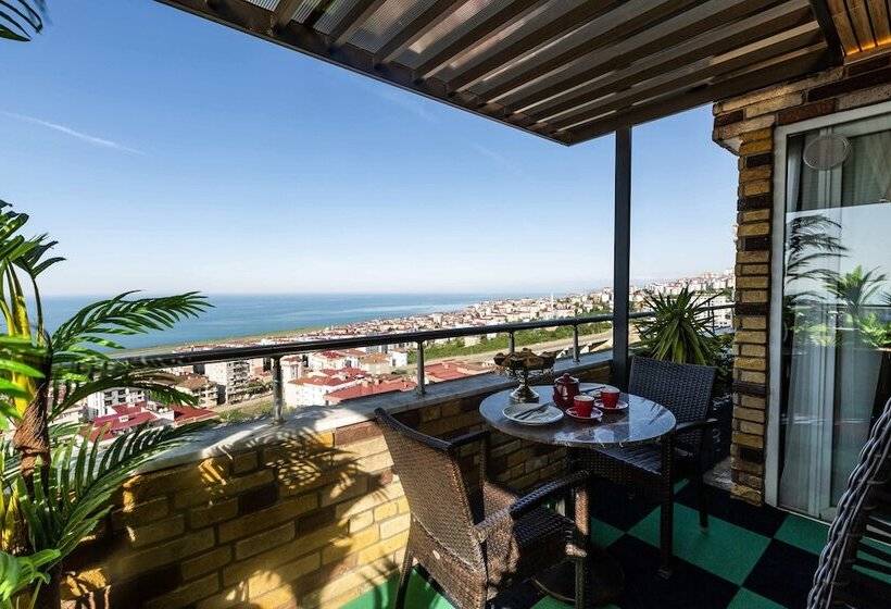 اتاق پنت هاوس, Andalouse Otel