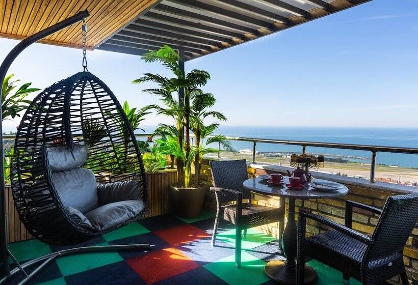 Quarto Ático, Andalouse Otel