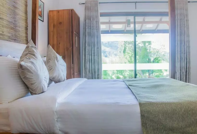 デラックスルーム, Ceylon Tea Bungalows