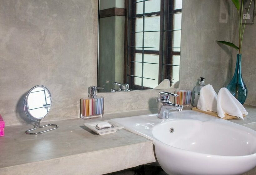 스위트, Ceylon Tea Bungalows