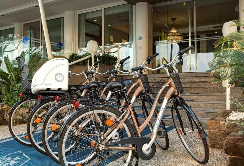 חדר משפחתי, Croce Di Malta