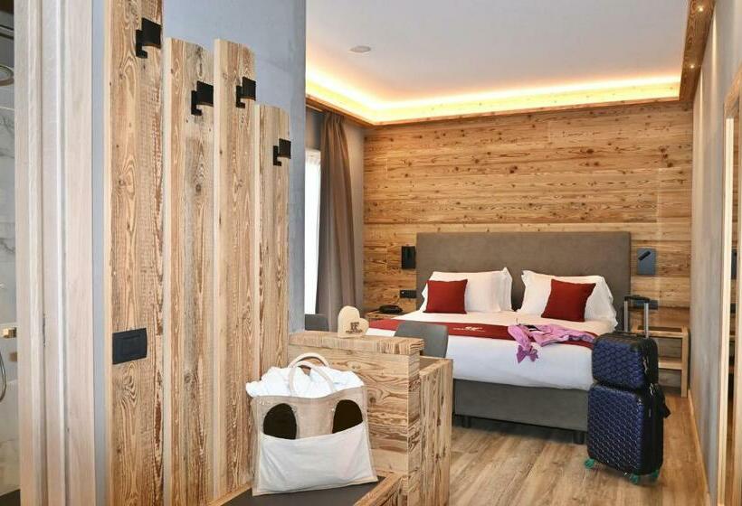 חדר סופריור, Francesin Active