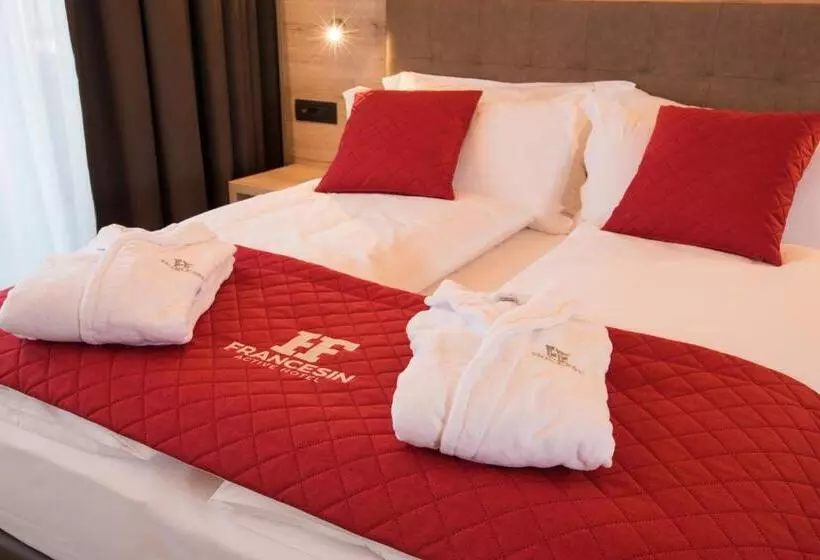 Deluxe-huone, Francesin Active