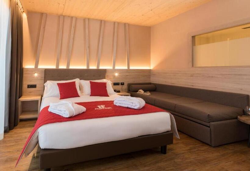 חדר דלוקס לשלושה, Francesin Active