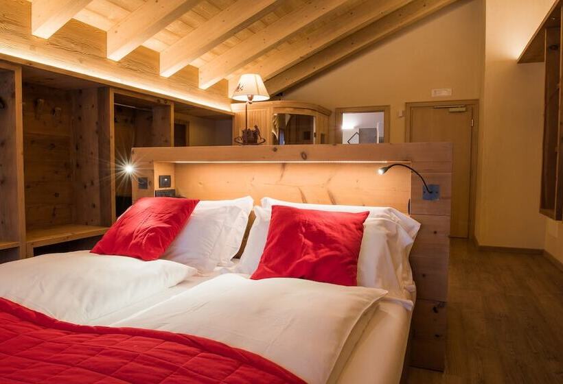 סוויטת ג'וניור נוף הרים, Francesin Active