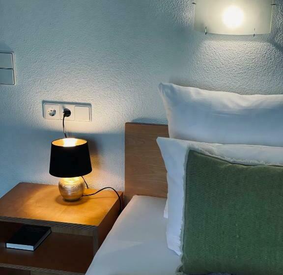 חדר סטנדרט, & Restaurant Grüner Baum Merzhausen