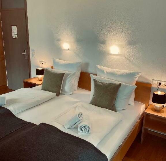 חדר סטנדרט, & Restaurant Grüner Baum Merzhausen